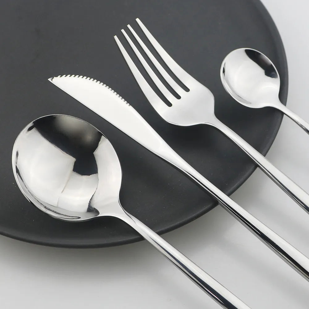 Stainless steel cutlery set