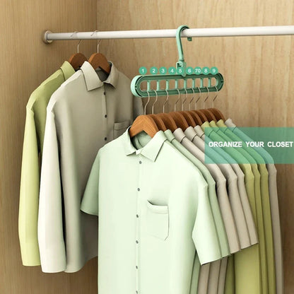 Folding hanger